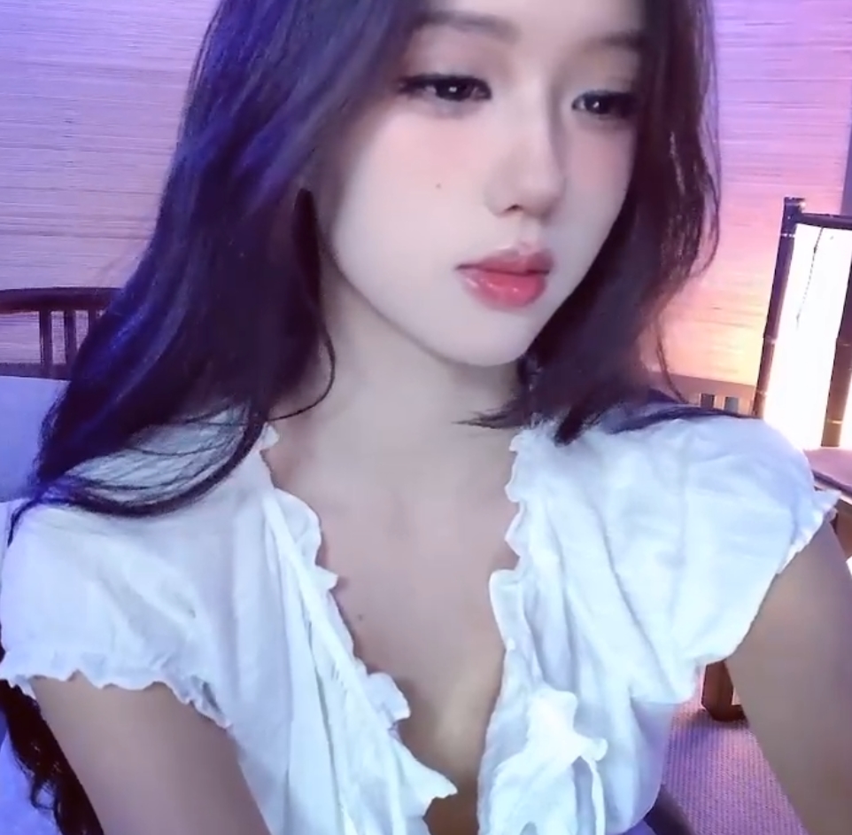 灵灵剧情百部247g羞涩