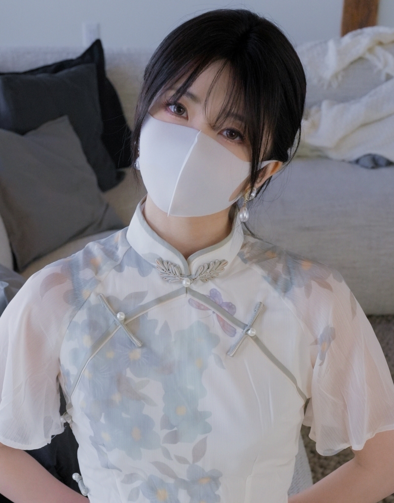 百度ED2KHongKongDoll4K无水印合集245V317.7G肉鼓鼓线条＋颤声汗珠镜头