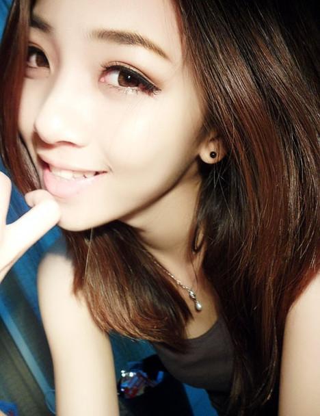 网传雯妹不听话绯闻视频合集6部1.7G太清纯了