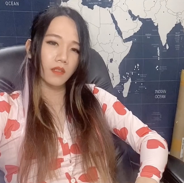 推特CharlotteNiyaTS诱惑合集129部18.4G