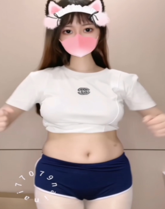 推特奈奈热舞视频合集112部11.3G，身材傲人