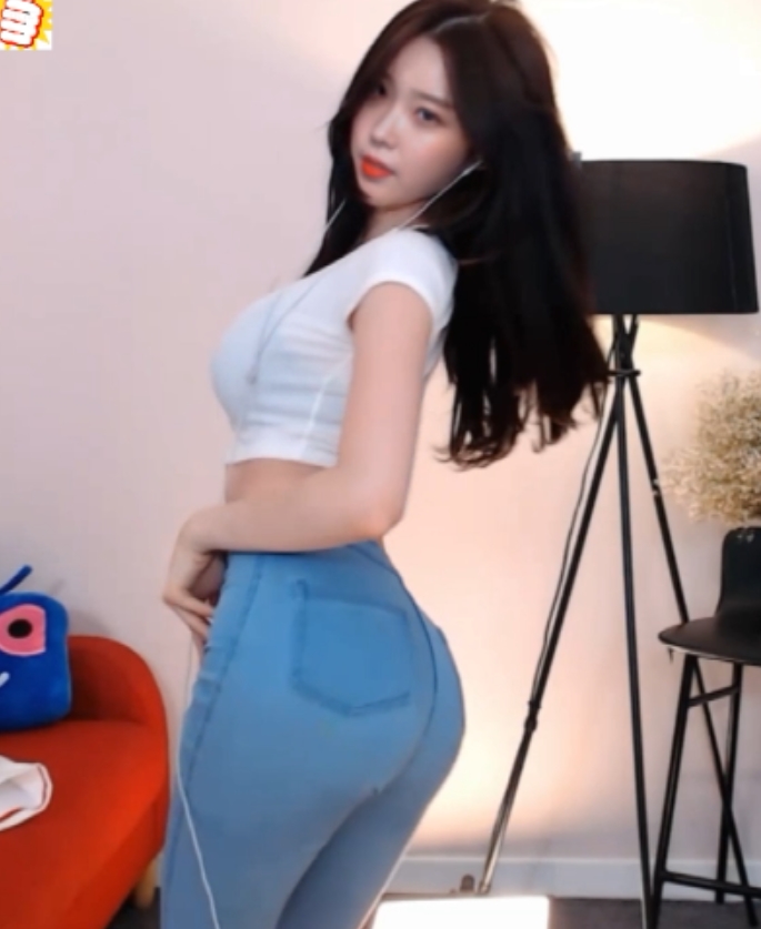 程潇Lisa劲爆舞台作品合集56部韩娱群星热舞某处若隐若现