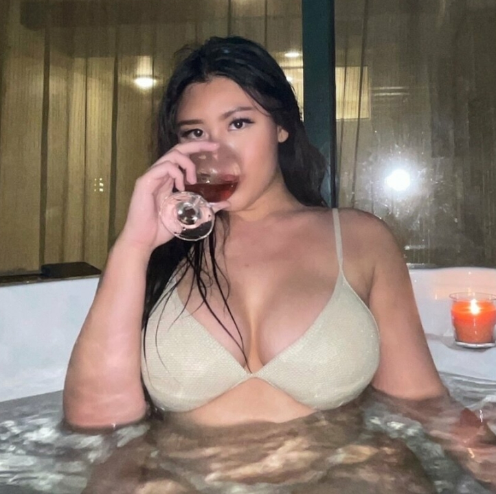 Patreon网红boba私房作品78部4.7G梨形诱惑