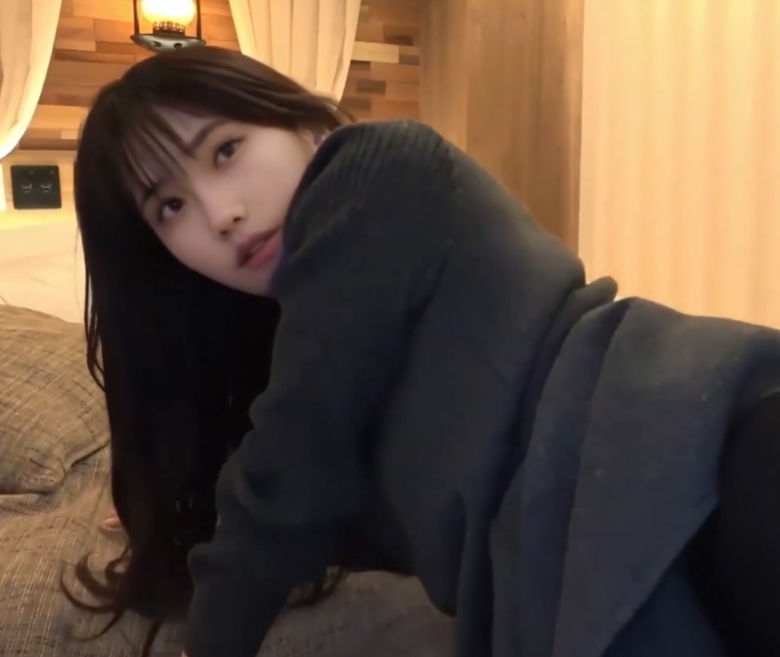 P站展示SNH48宋昕冉酒店AI视频1部770M视角绝密