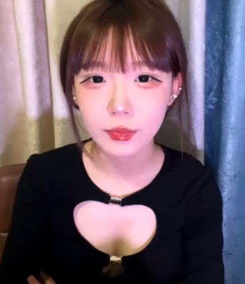 微博yuri户外手铐吞金视频合集3.4G太感觉了