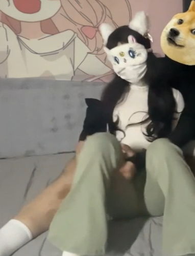 神秘学妹×九头身女神喷泉双姝合集2V500M绝赞！