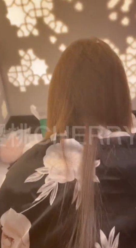 女神短裙12部1.02G父女互动合集绝密资源