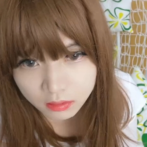 自拍小舞伪娘合集惊艳44V2.18G无水印版