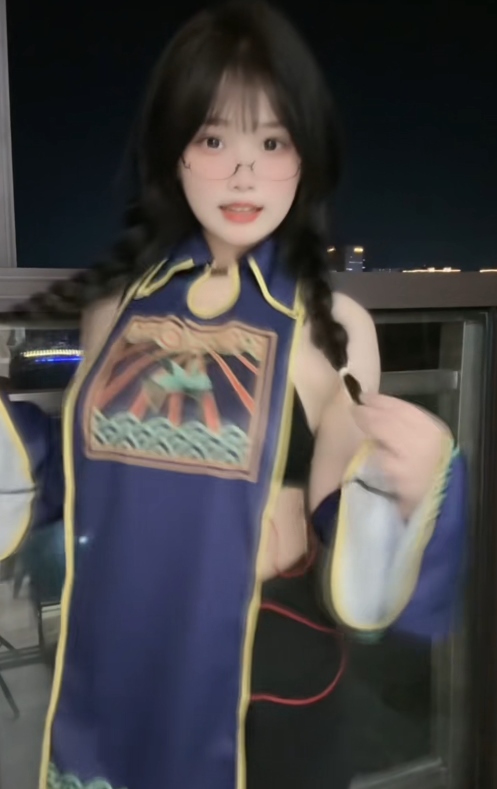 B站火锅炖兔仔会议室湿身语音88部46G极致诱惑