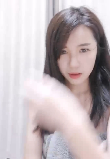 直播菲菲合集38G补档太润了