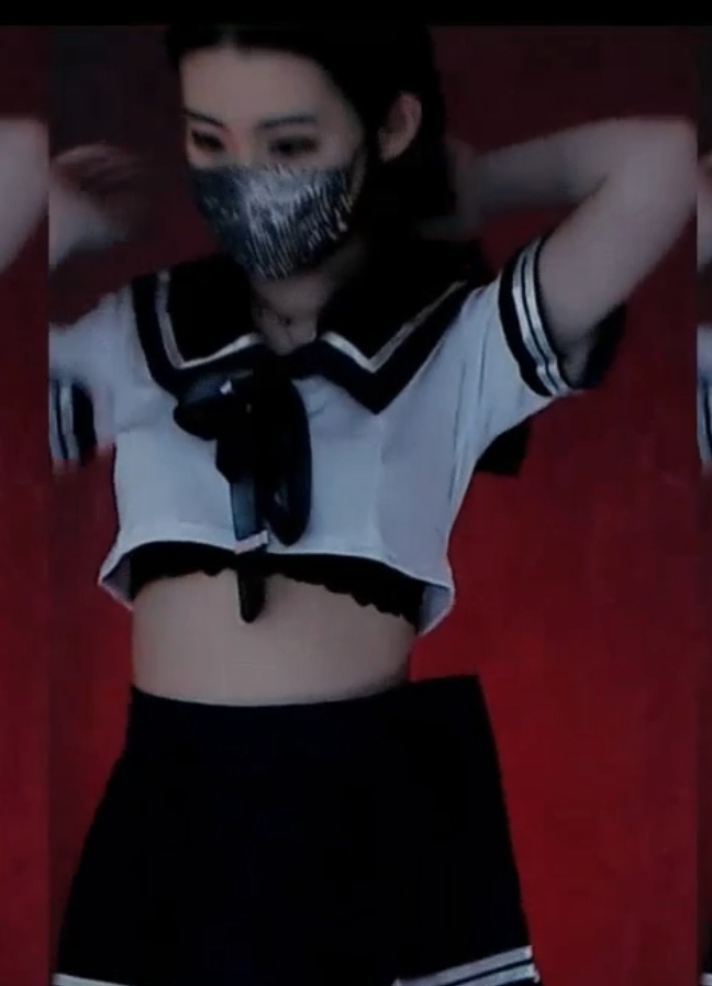 灵芸定制18部1.75G私密合集清冷系天花板