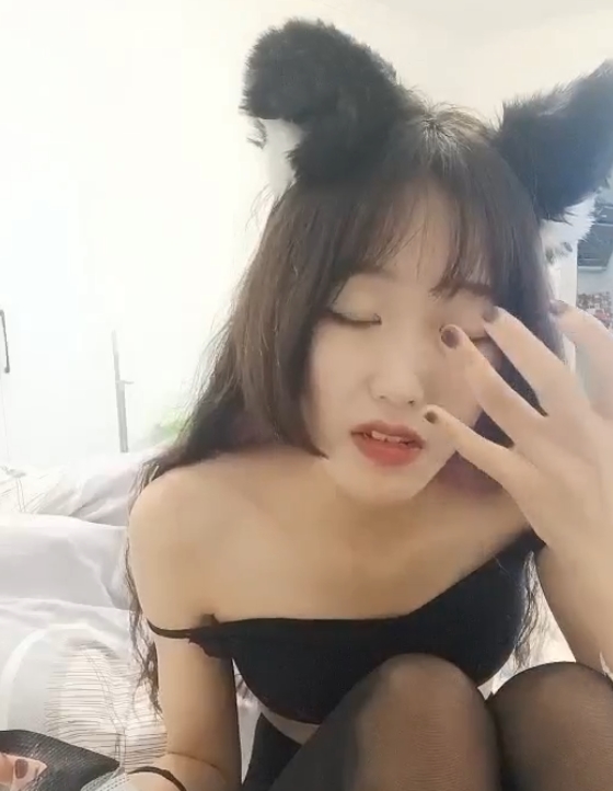 小奶敷敷骨逗私房视频33部21G超软嫩