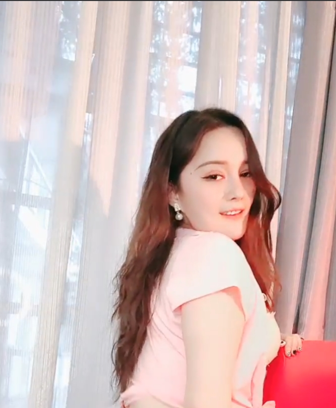 网盘笑笑绝美舞蹈合集34部25G这身段真馋人