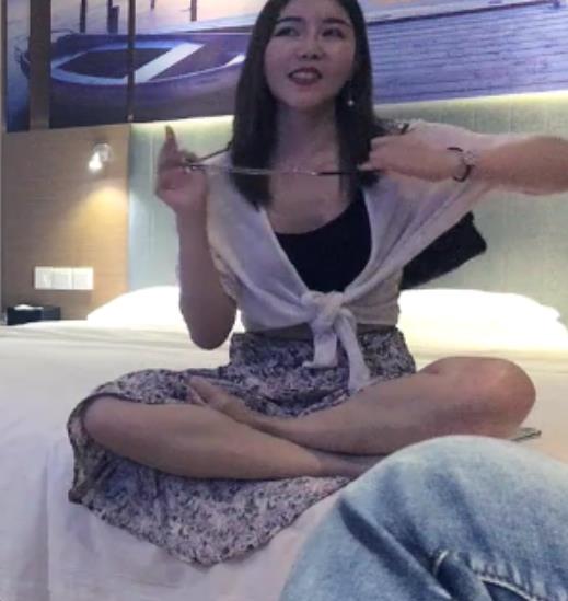 八戒探花高端边缘合集21V13.4G身材火辣劲爆