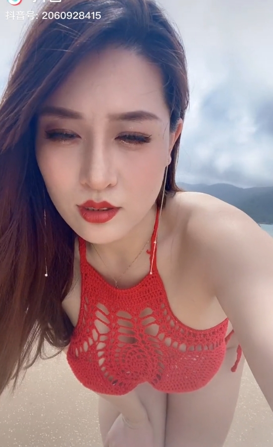 风情抖音博主牛奶秋刀姨沉沦私录合集2.47G绝妙撩人