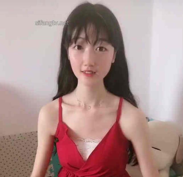甜美幼齿舞蹈系萌妹快手绝版60部1.2G柔软易推倒