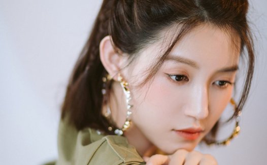 提手旁上下,一个提手旁一个店字，是什么字？