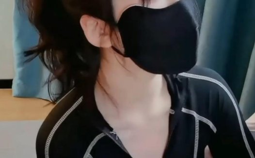 糖心传媒女神淑怡登场!170cm大长腿车模魅力无限,精彩视频尽收眼底